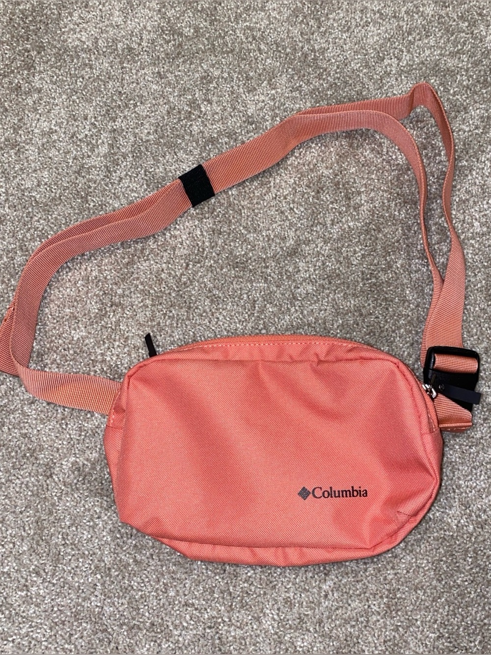 Columbia Unisex Lightweight Hip Pack Fanny Pack Coral Hiking Outdoors